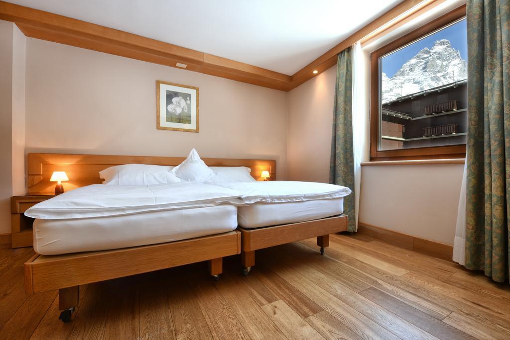 Sertorelli Sporthotel Breuil-Cervinia Exterior foto